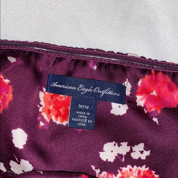 MOVING SALE 🎈 Floral Peplum - Picture 4 of 5